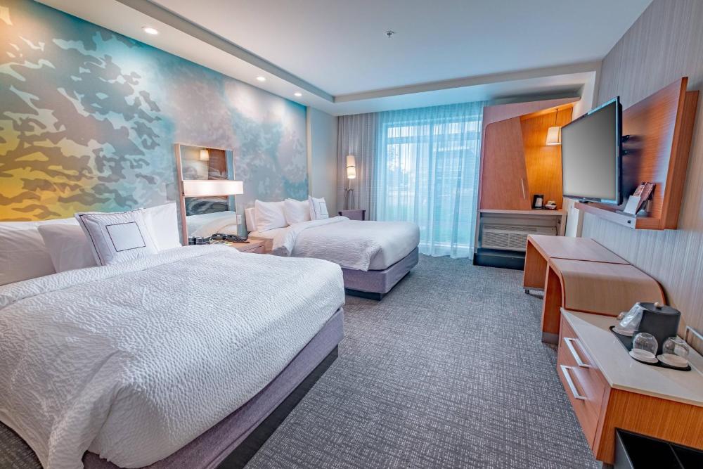 Queen Room with Two Queen Beds interior